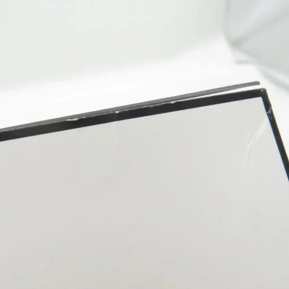 Chanel N°5 the White Gold Body Oil Hat - Picture 6 of 6